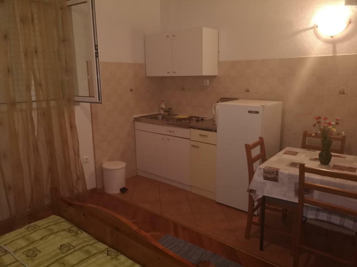 Apartmani Sea Baska Voda Bagian luar foto
